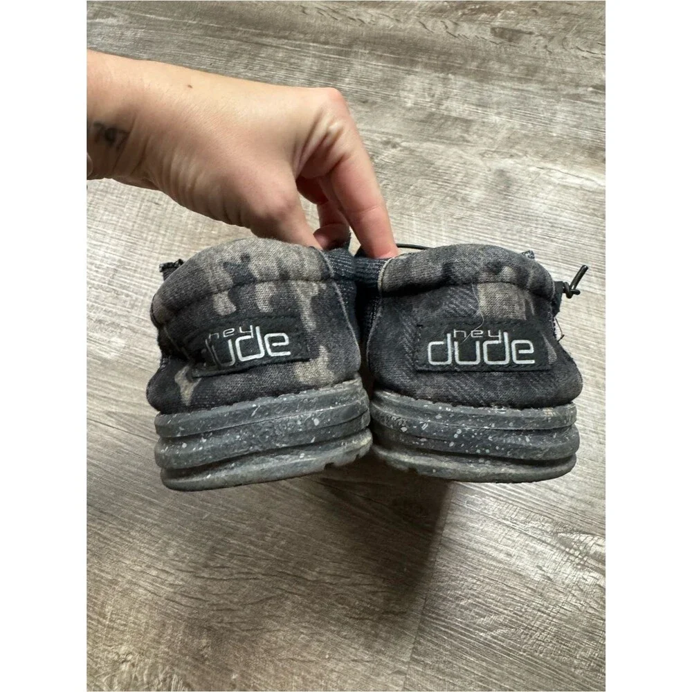 Hey Dude Wally Stretch Midnight Bunker Shoes Size 9